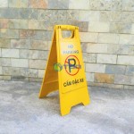Biển báo KHU VỰC CẤM ĐẬU XE đặt sàn chữ A