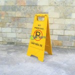 Biển báo KHU VỰC CẤM ĐẬU XE đặt sàn chữ A
