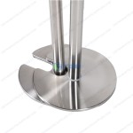 Cột chắn inox phân làn dây xanh đế khuyết chữ U