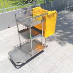 Xe làm vệ sinh bệnh viện khung inox 03 tầng