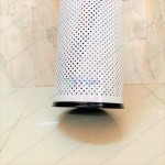 Sọt để ô dù hình tròn màu trắng vành inox vàng