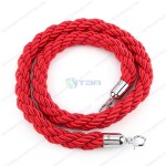 Cột chắn inox trắng đầu tròn dây thừng bện màu đỏ