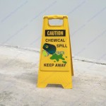 Biển cảnh báo HÓA CHẤT NGUY HIỂM đặt sàn chữ A